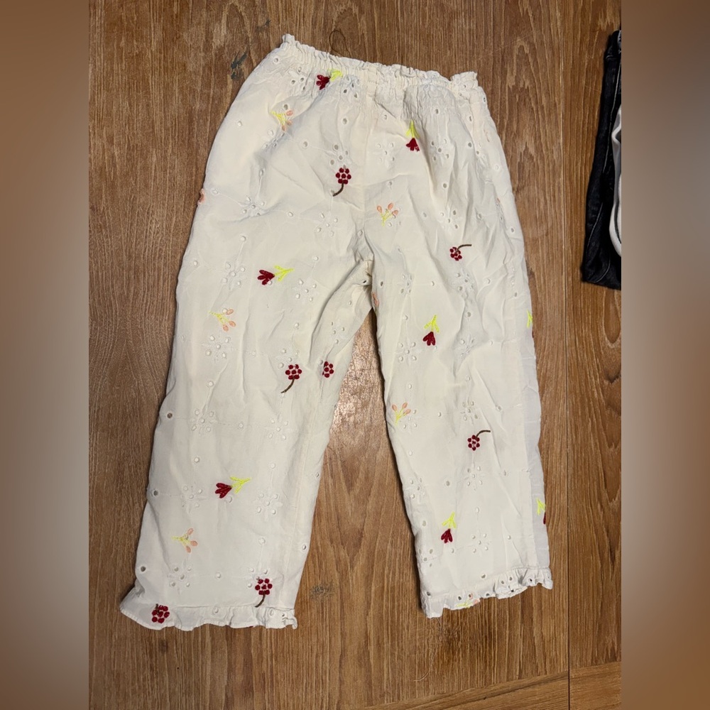Zara Kids Casual White Floral Bottoms